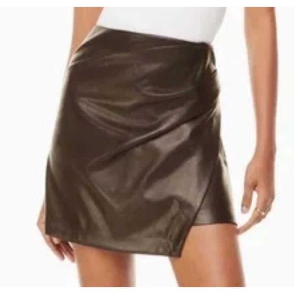 NEW ARITZIA WILFRED Angie Faux Leather Mini Skirt in Rich Mocha Brown